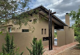 iKhaya LamaDube Game Lodge