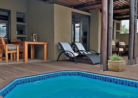 iKhaya LamaDube Game Lodge