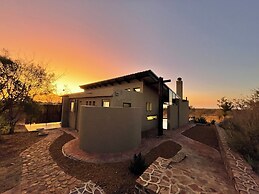 iKhaya LamaDube Game Lodge