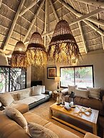 iKhaya LamaDube Game Lodge