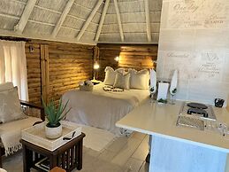 iKhaya LamaDube Game Lodge