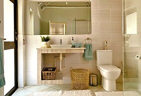 iKhaya LamaDube Game Lodge