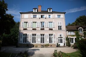 Le Château de la Vierge