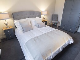 The New Crown Inn