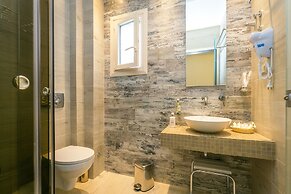 Lobelia Luxury Suites