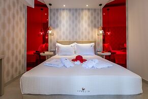 Lobelia Luxury Suites