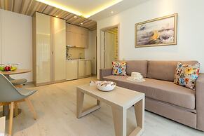 Lobelia Luxury Suites