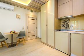 Lobelia Luxury Suites