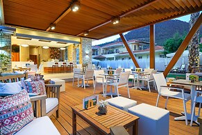 Lobelia Luxury Suites