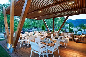 Lobelia Luxury Suites