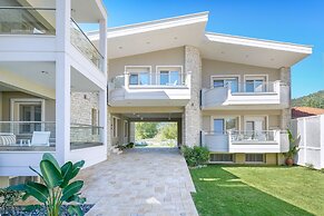 Lobelia Luxury Suites