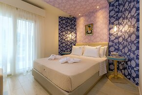Lobelia Luxury Suites