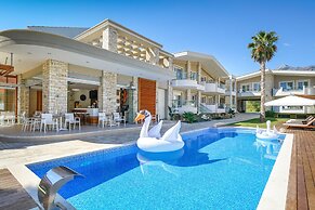 Lobelia Luxury Suites