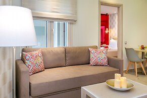 Lobelia Luxury Suites