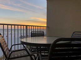 Clearwater 2b 1 Bedroom Condo by Redawning