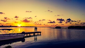 Ambergris Sunset Hotel