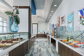 Homewood Suites by Hilton Myrtle Beach Oceanfront