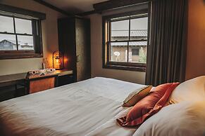 Sage Lodge