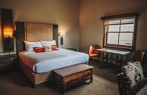 Sage Lodge