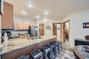 8619 Expedition Station 2 Bedroom Condo by RedAwning