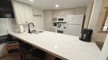 Standard Condos with Free Parking