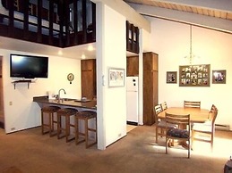 Standard Condos with Free Parking