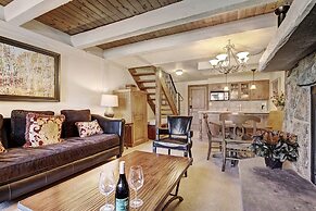 Book By 11/1-modern 2br  Lodge At Vail, Walk To Gondola 2 Bedroom Cond