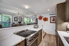 2 BR Next to Eagle River in the Heart of Vail by RedAwning - Save 20% 
