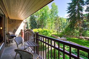 2 BR Next to Eagle River in the Heart of Vail by RedAwning - Save 20% 