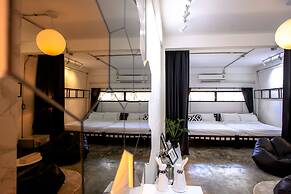 Siam Nitra Boutique Hotel