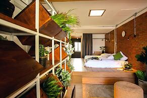 Siam Nitra Boutique Hotel