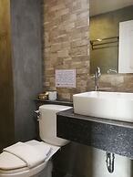 Narai Iyara Palace Lopburi