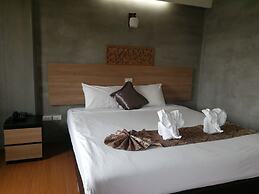 Narai Iyara Palace Lopburi