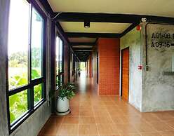 Green House Neo-Resotel - Hostel