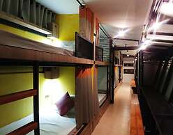 Green House Neo-Resotel - Hostel