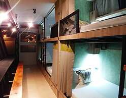 Green House Neo-Resotel - Hostel