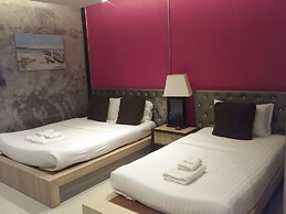 Green House Neo-Resotel - Hostel