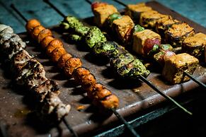 Bhikampur Lodge By Howard