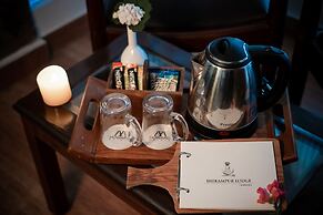 Bhikampur Lodge By Howard