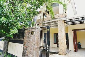 Green Surabaya Homey