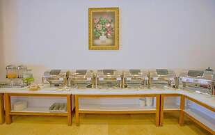 Mandalay Lodge Hotel