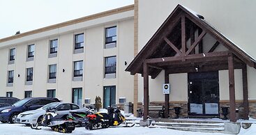 Red Maple inn and suites