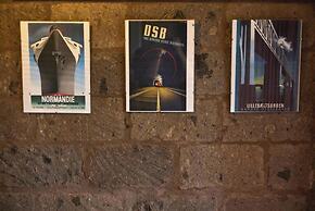 Villa Rock Stop Falls