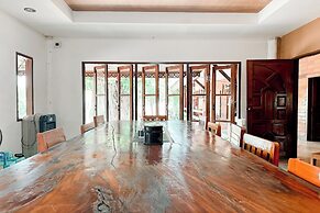 The Northern View Hotel