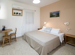 Jordan Valley Birding Lodge