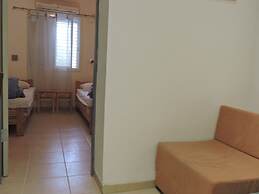 Jordan Valley Birding Lodge