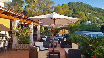 Granada Apartments Ibiza