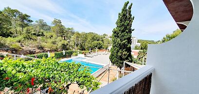 Granada Apartments Ibiza