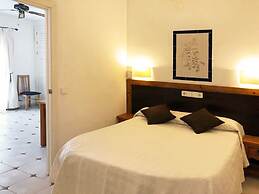 Granada Apartments Ibiza