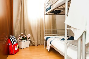 Enjoy Sevilla Apartment